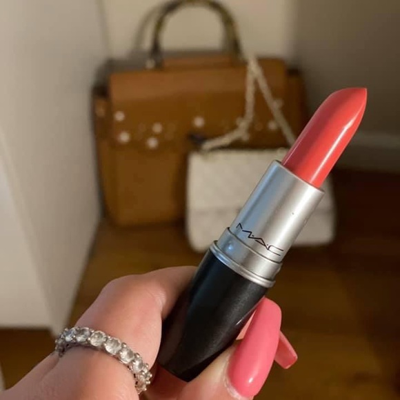 Lot of MAC lipstick - Picture 13 of 14